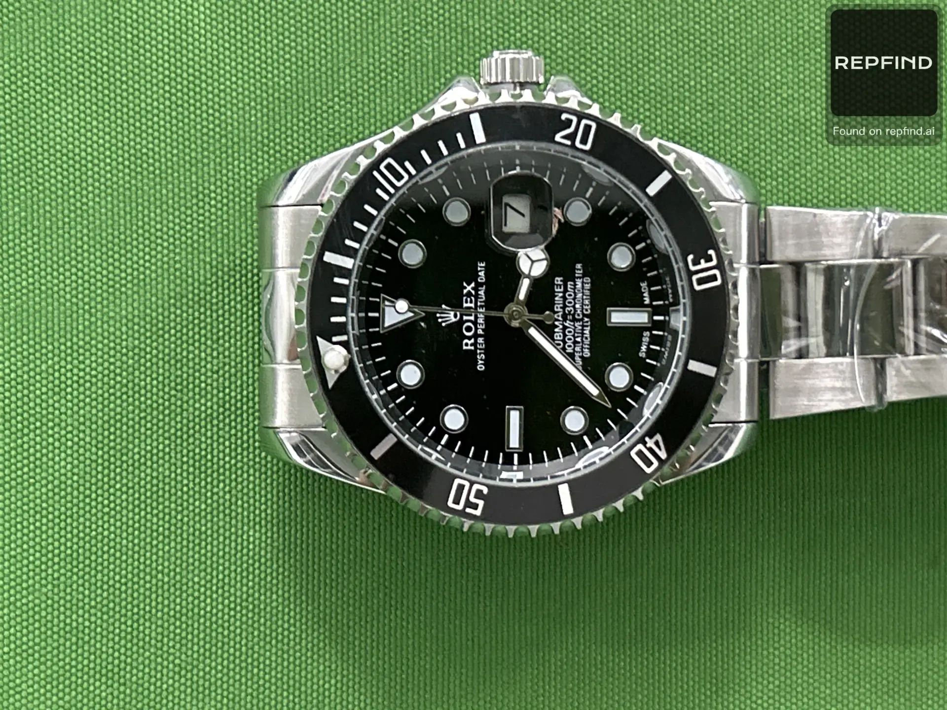 Color Bezel Sport Bracelet Watch -2