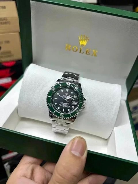 Black Dial Sport Bracelet Watc