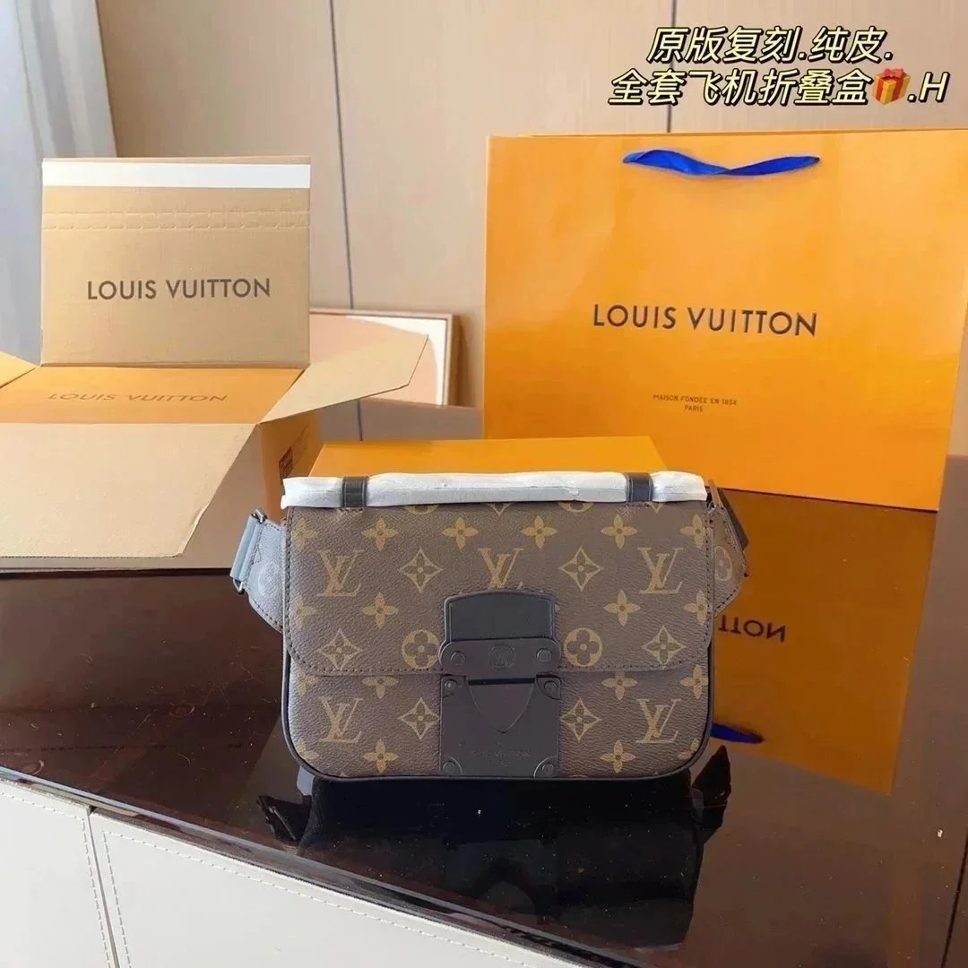 Monogram Crossbody Bag Collect