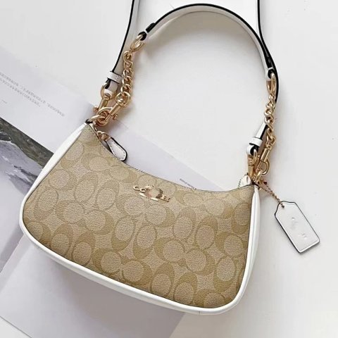 Coach Teri Shoulder Bag Collection -7