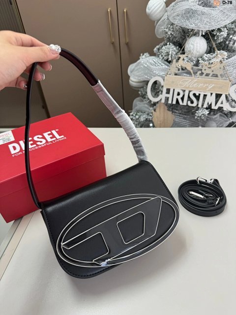 Compact Shoulder and Crossbody Bag -4