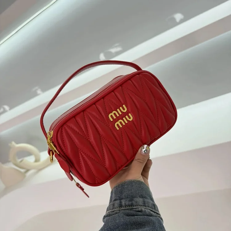 Crossbody and Shoulder Bag Collection -4