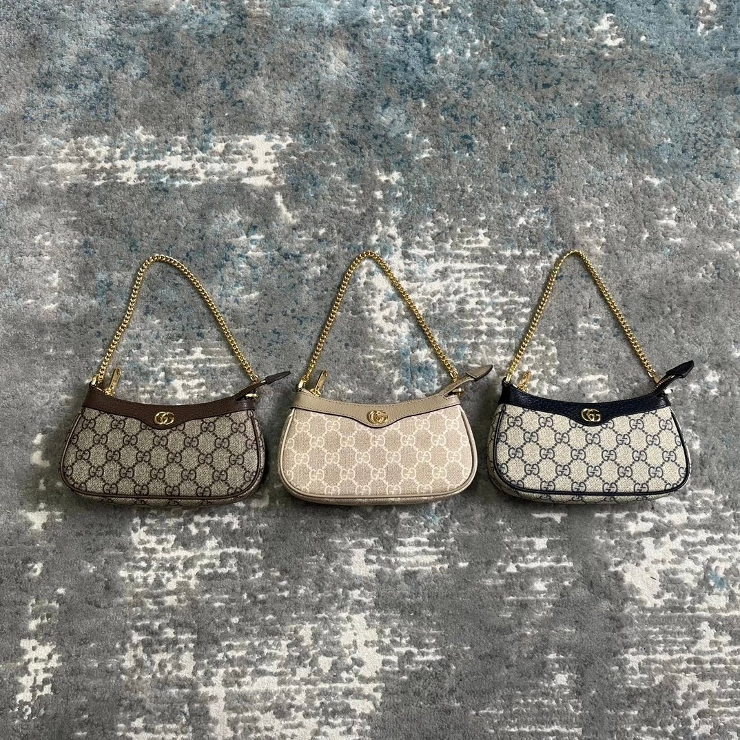 Monogram Shoulder Bag Collecti