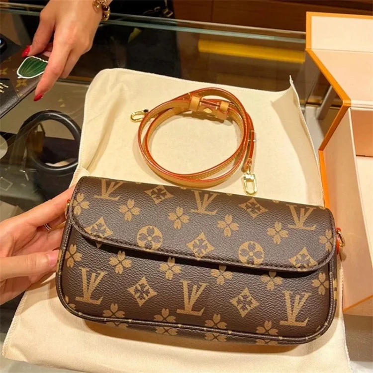 Classic Handbag Collection -4
