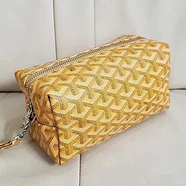 Patterned Travel Cosmetic Pouc