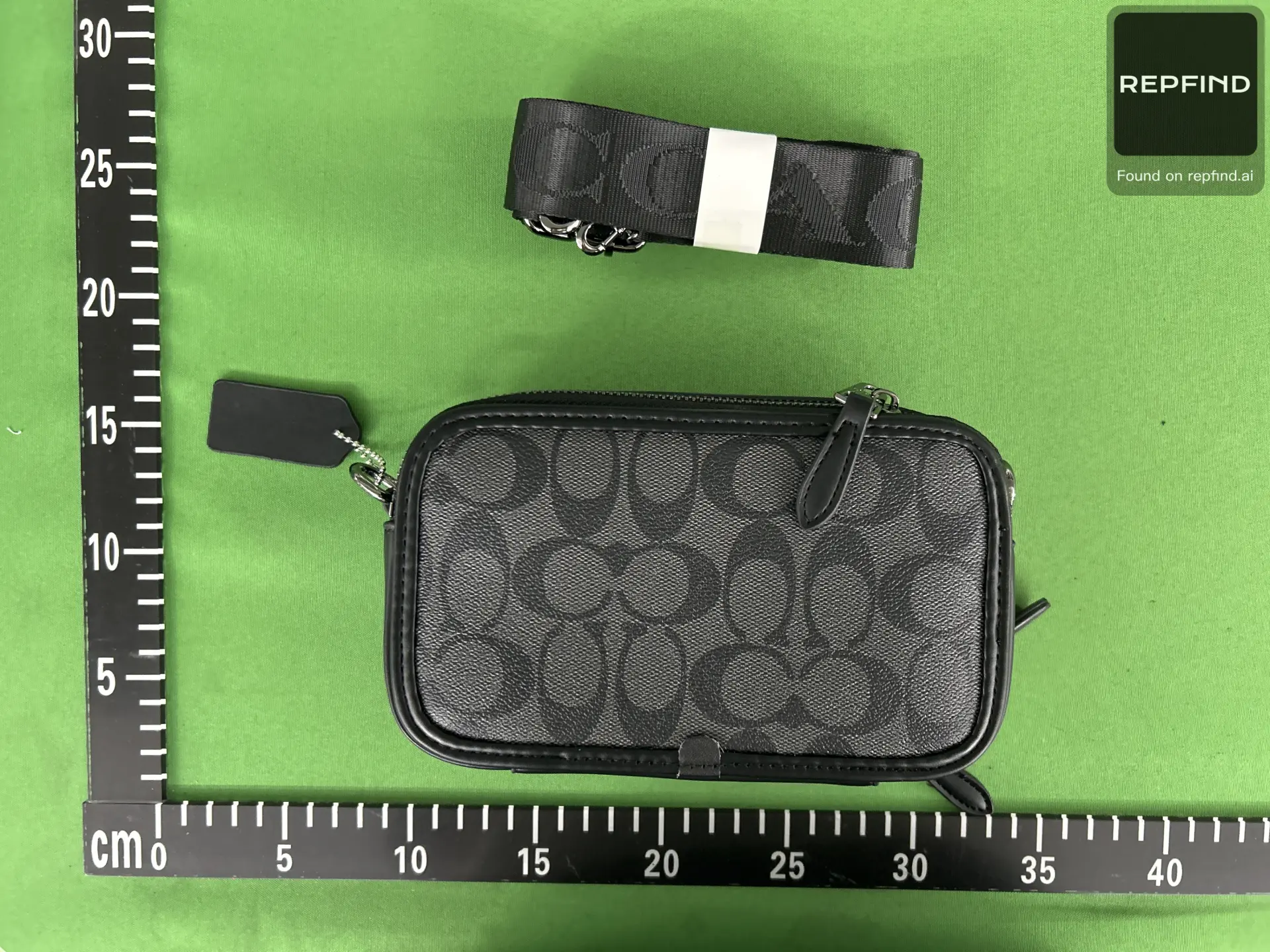 Coach Men's Camera Bag 9950 -3
