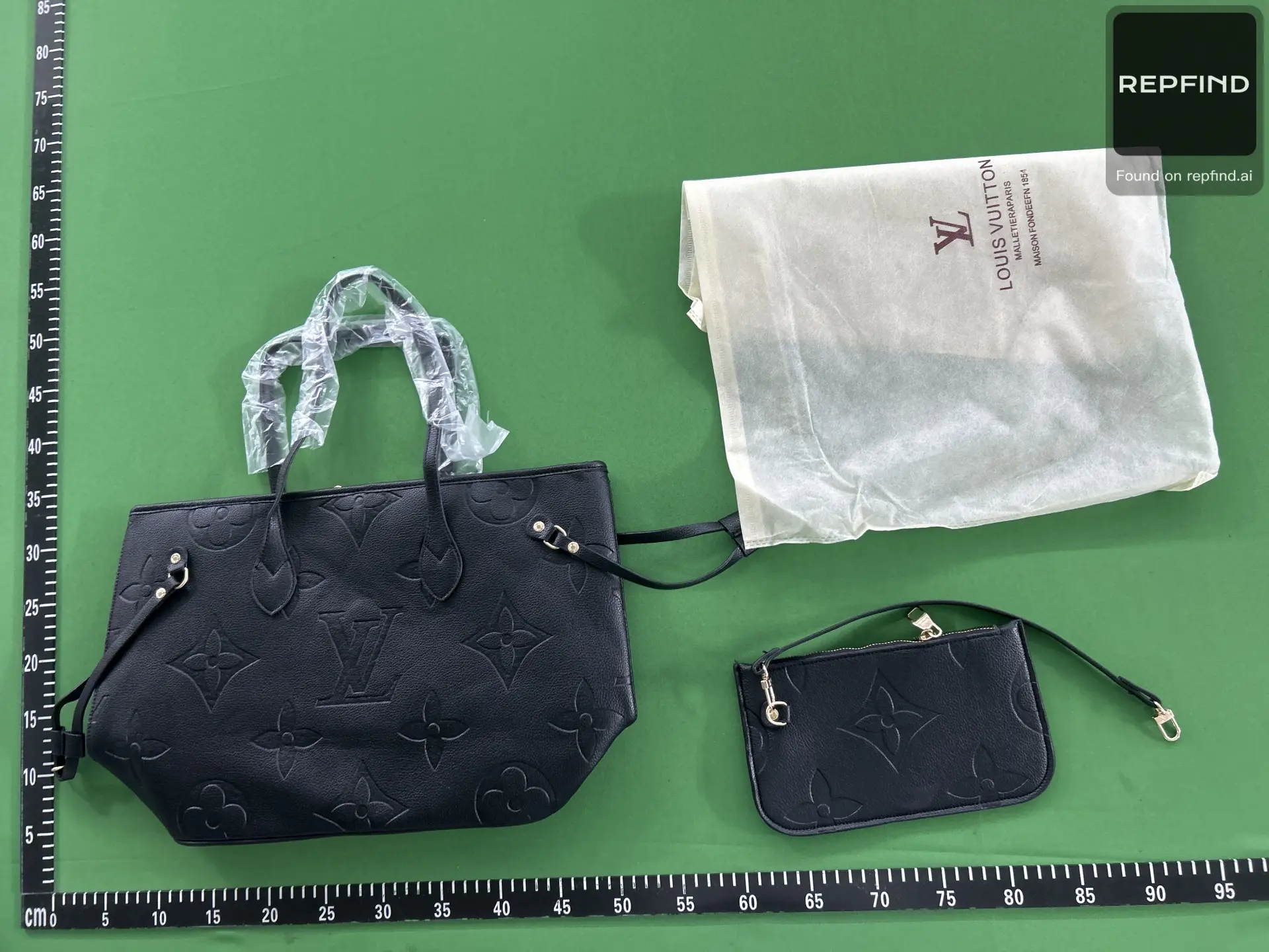 Black Tote and Pouch Set 40156 -2