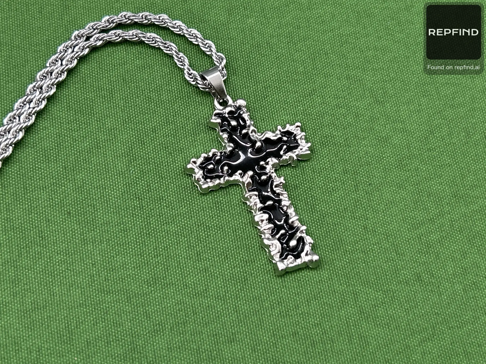 Vintage Cross Pendant Necklace -3