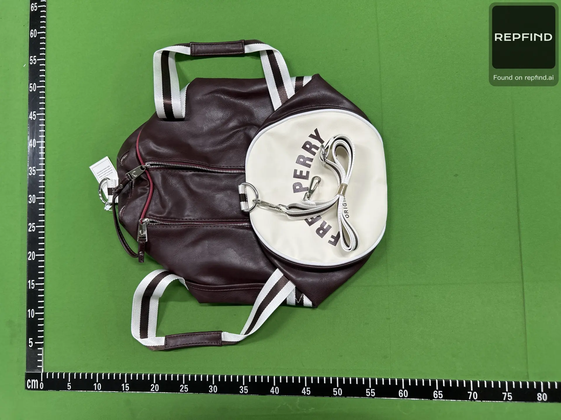 Barrel Travel and Gym Duffel Bag -3