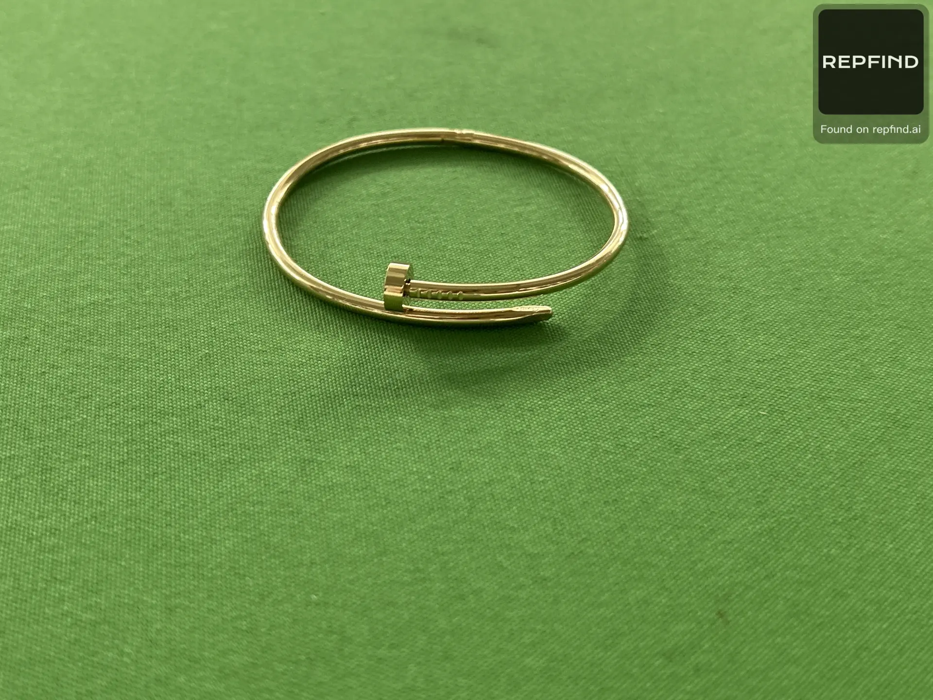 Catie Nail Motif Bangle -3