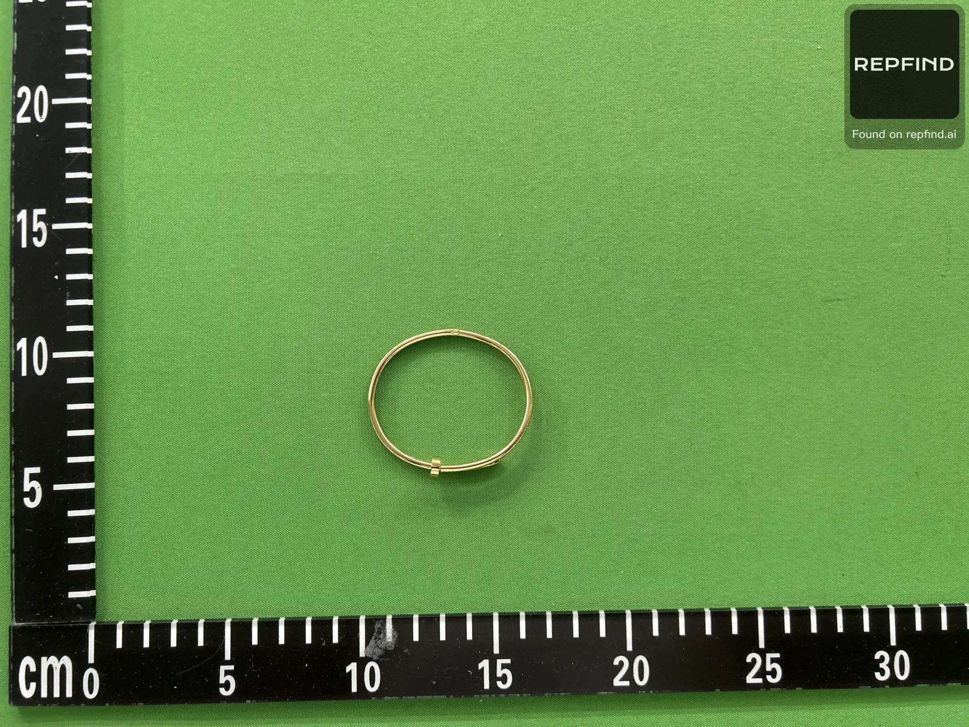 Catie Nail Motif Bangle -4