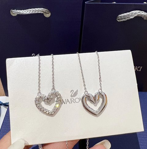 Accessories example