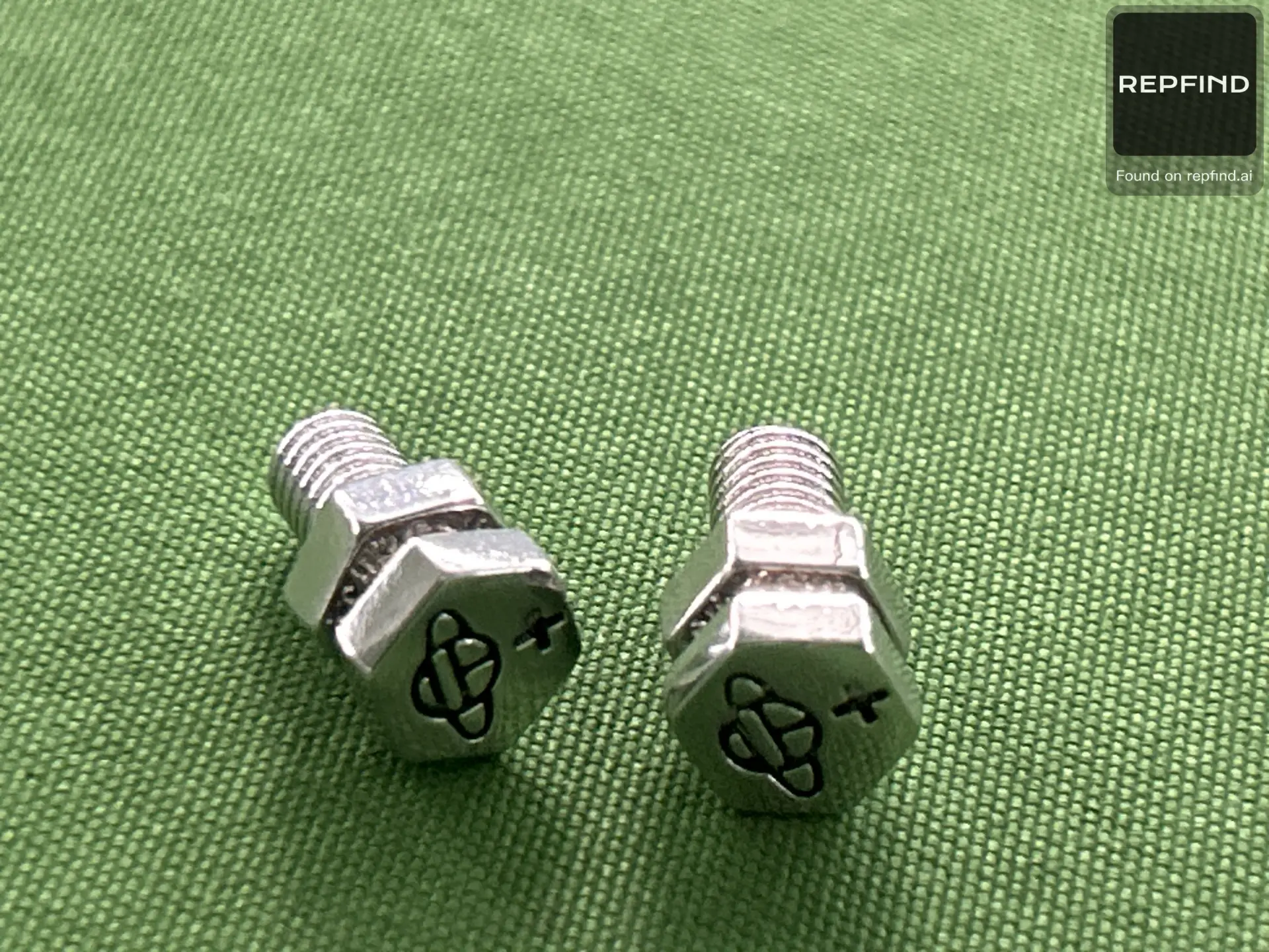 Hexagon Stud Earrings -2