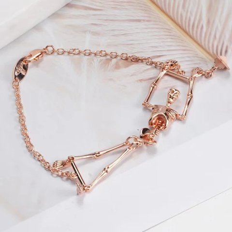 Geometric Clasp Chain Bracelet