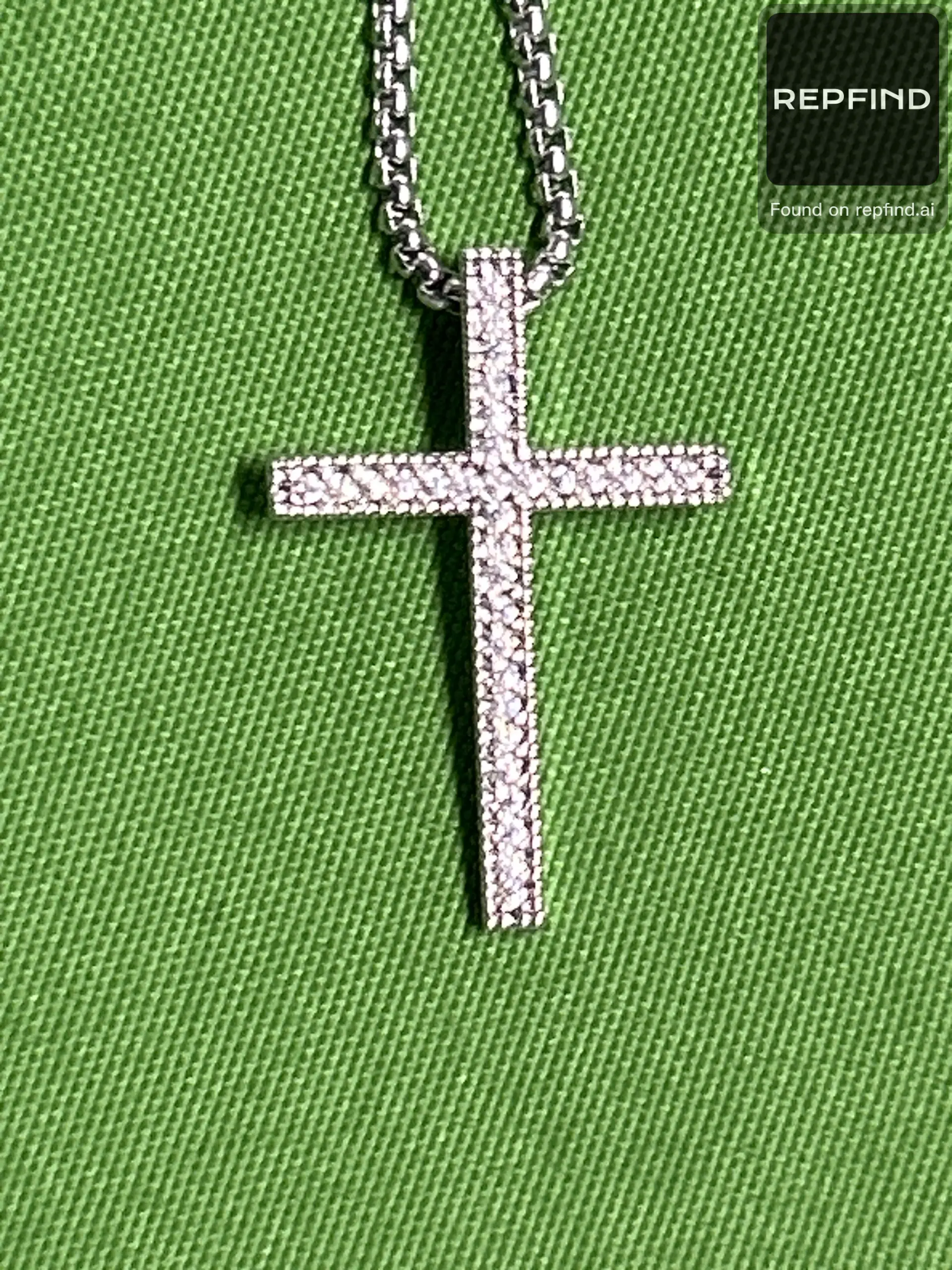 Stone-Set Cross Pendant Necklace -3