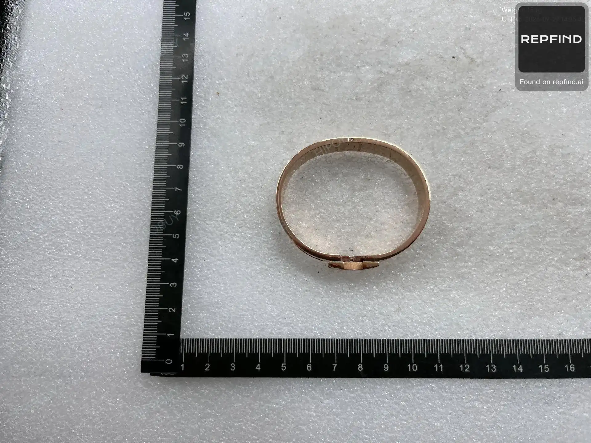 H-Clasp Bangle Bracelet -3