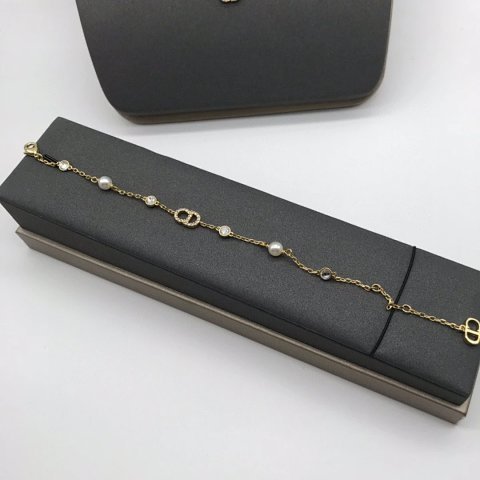 Station Chain Necklace - Style