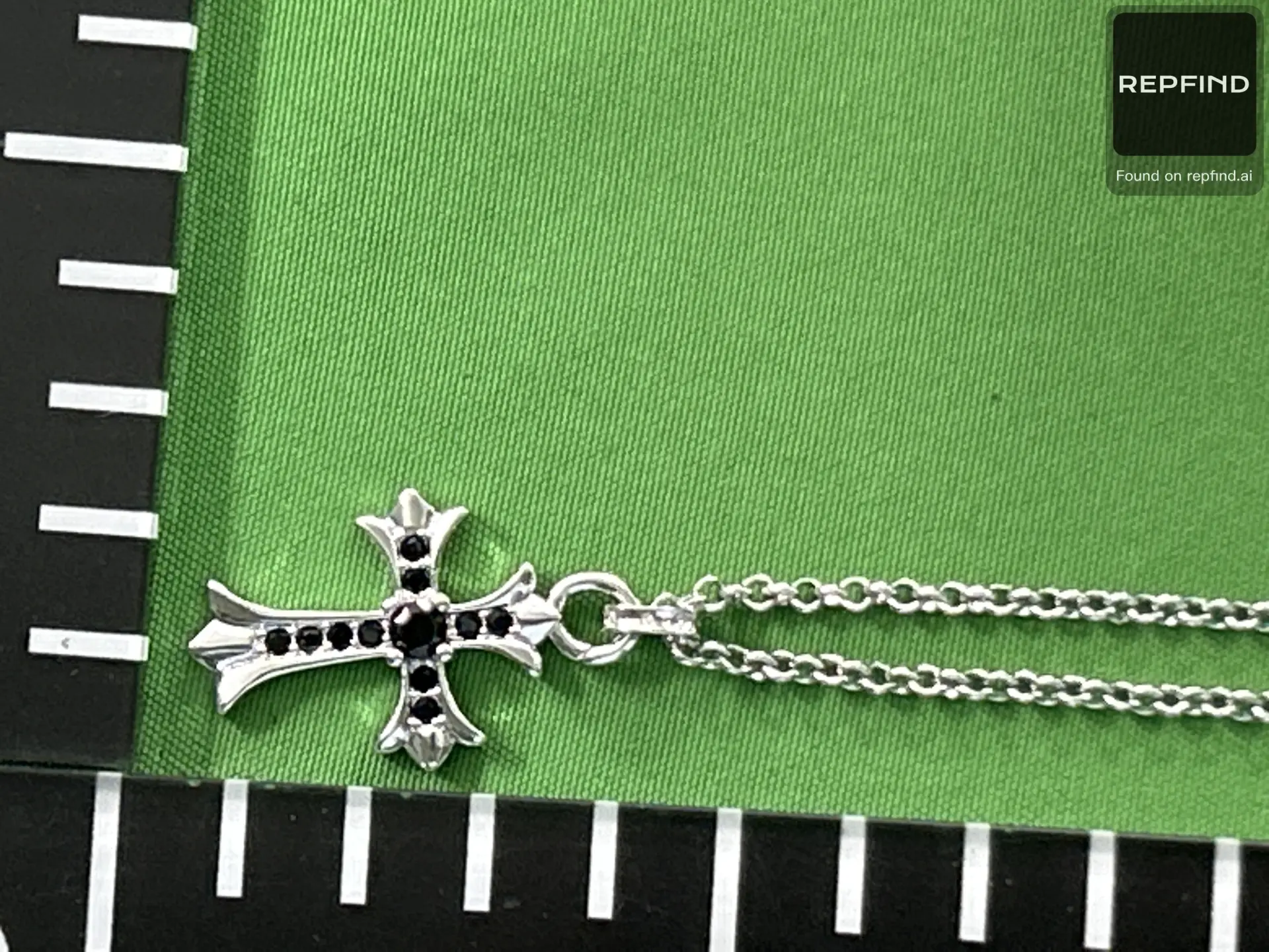 Classic Cross Pendant Necklace -2