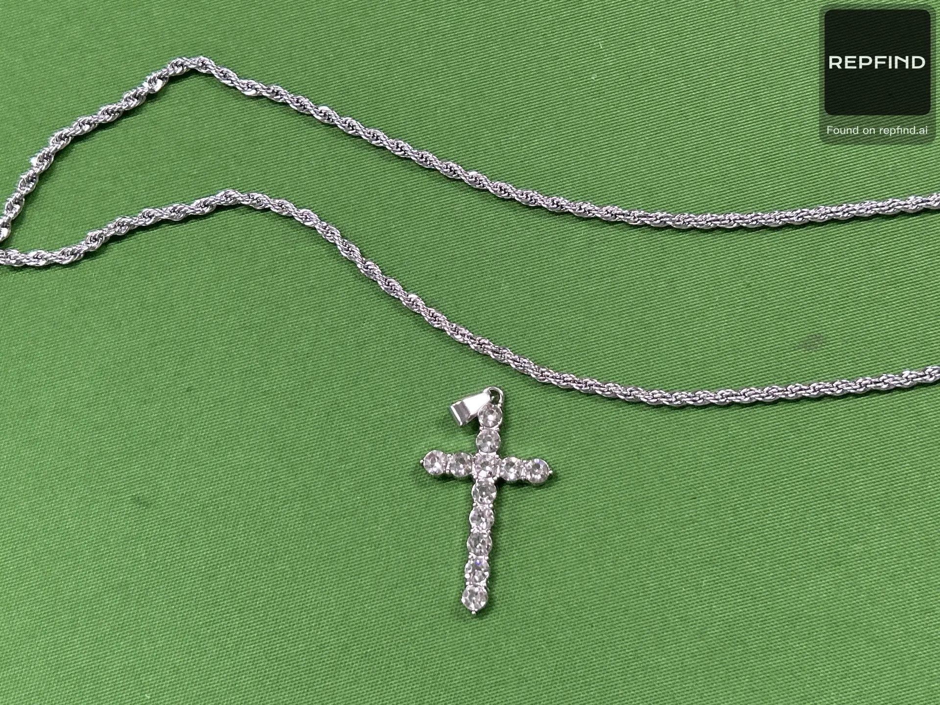 Openwork Cross Pendant Necklace -2