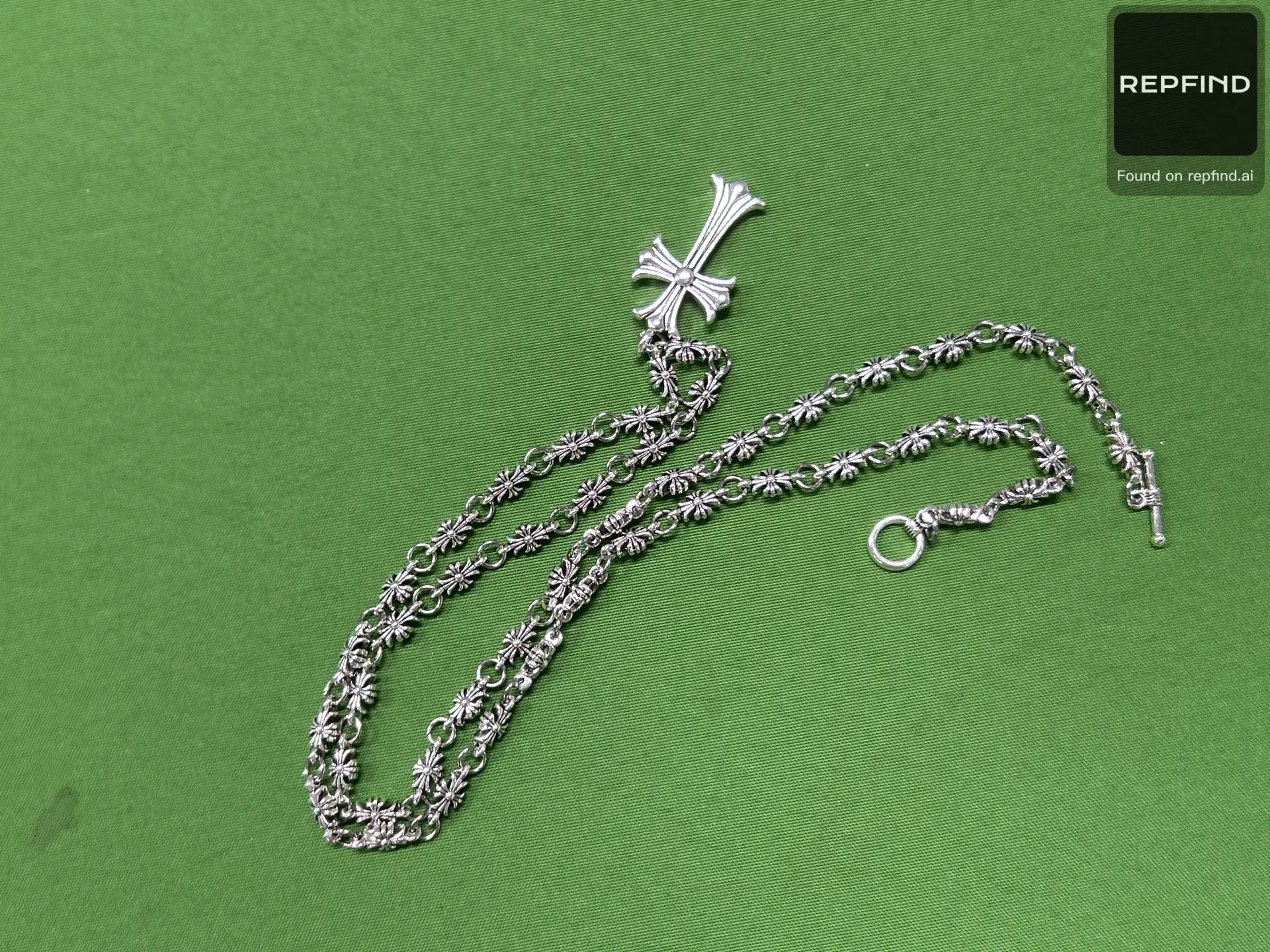 Vintage Gothic Cross Necklace -3