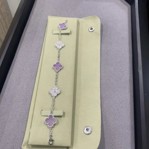 Purple Five-Clover Bracelet