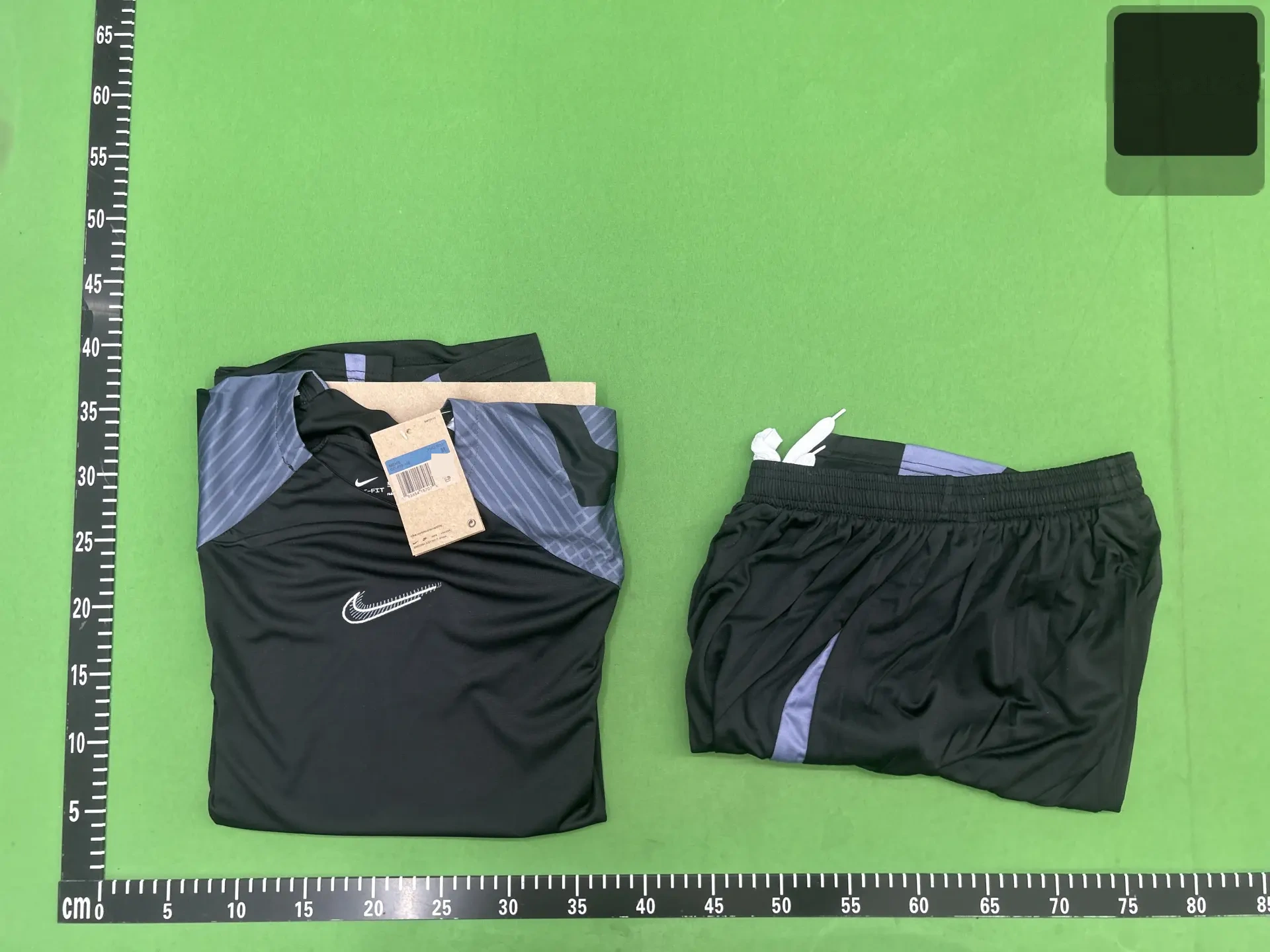 Football Training T-Shirt and Shorts Set -4