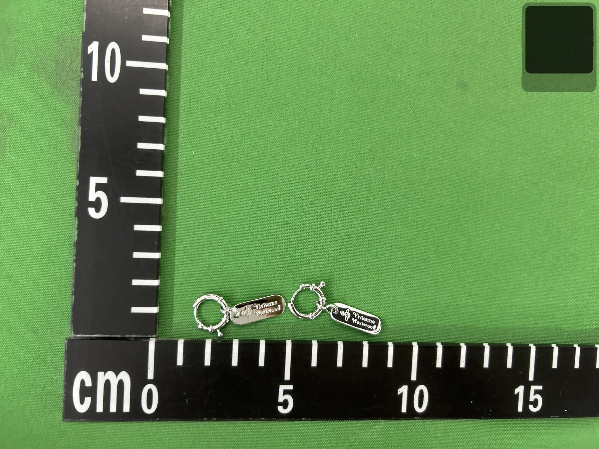 Engraved Tag Hoop Earrings - 010 -2