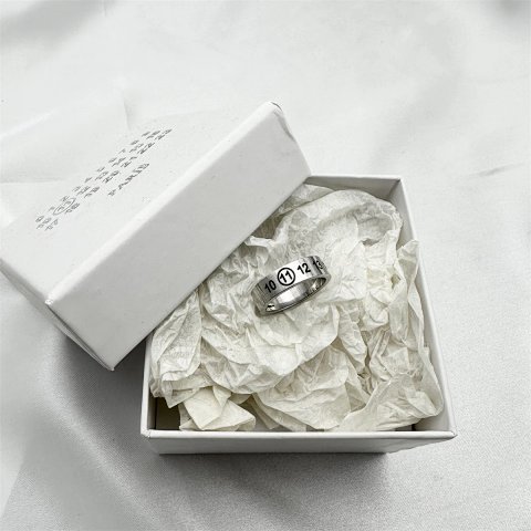 Decorative Band Ring - 012