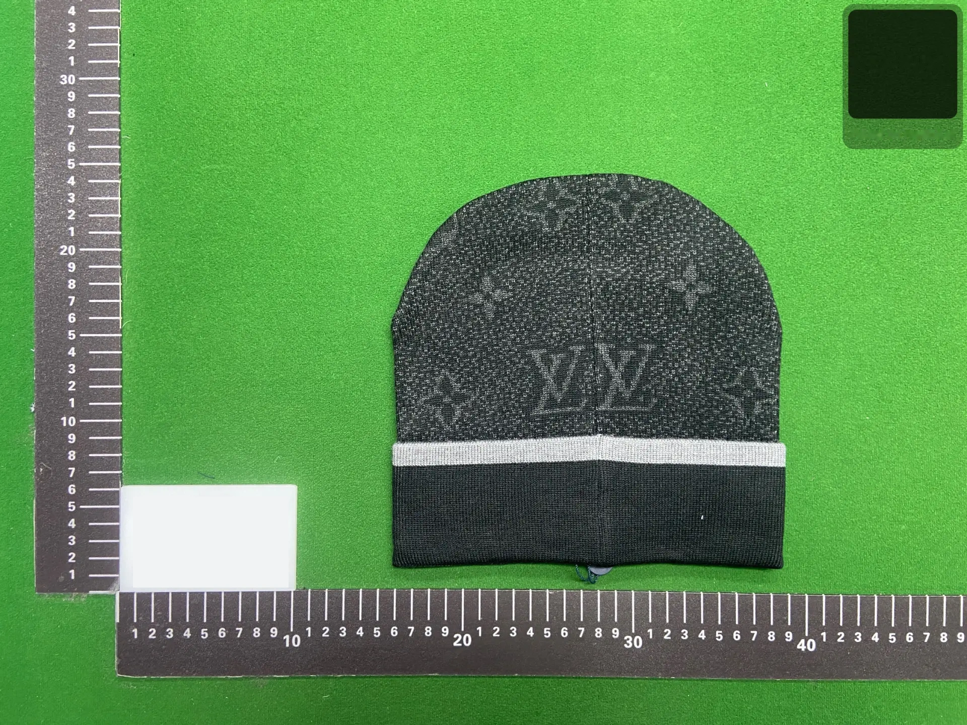 Patterned Knit Beanie - 202 -4