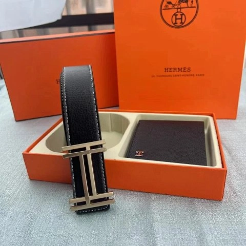 Belt and Wallet Gift Set