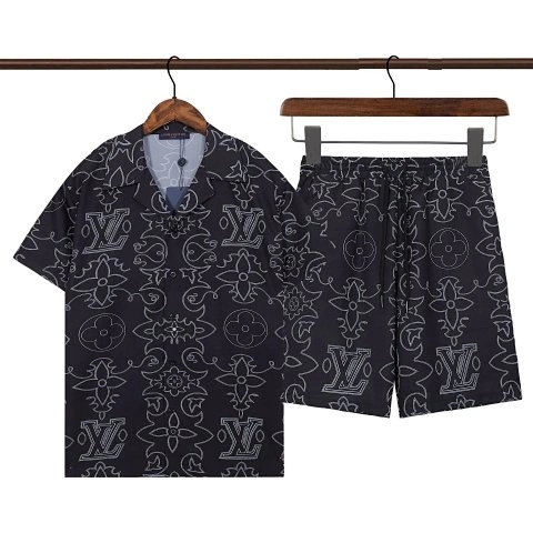 Printed Short-Sleeve Shirt and