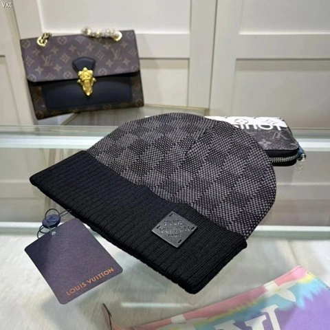 Patterned Knit Beanie and Scar