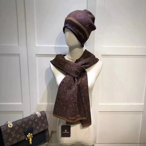 Patterned Knit Beanie and Scar