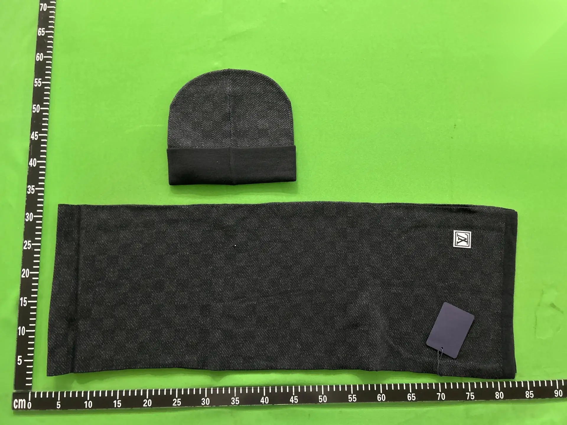 Checkerboard Beanie and Scarf Set - T201 -2