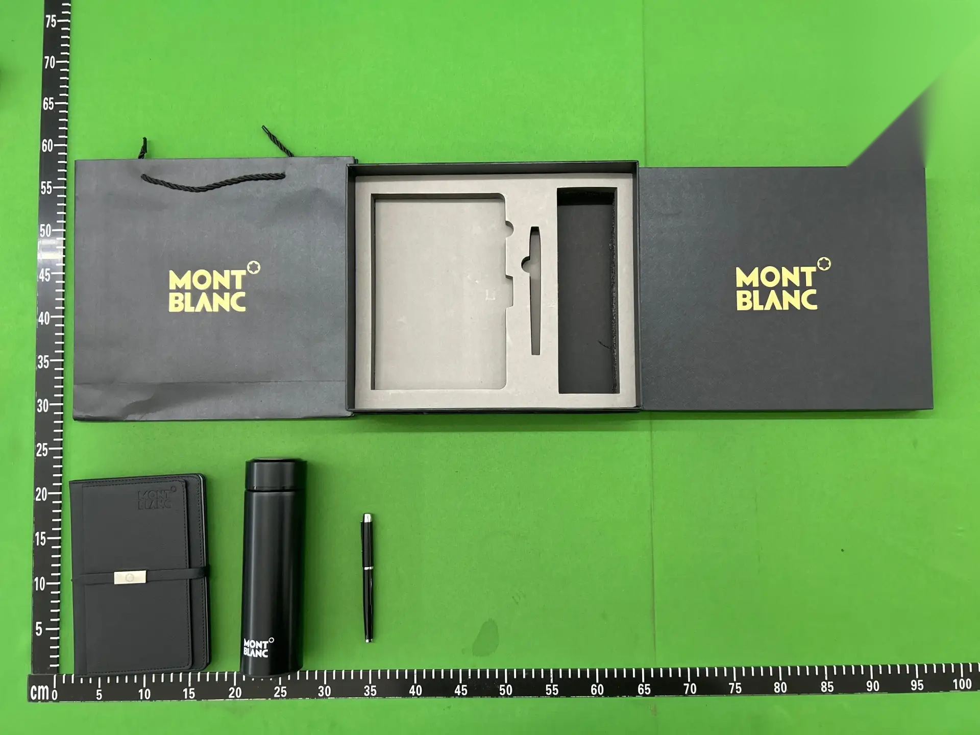 Notebook, Insulated Bottle and Pen Gift Set -3