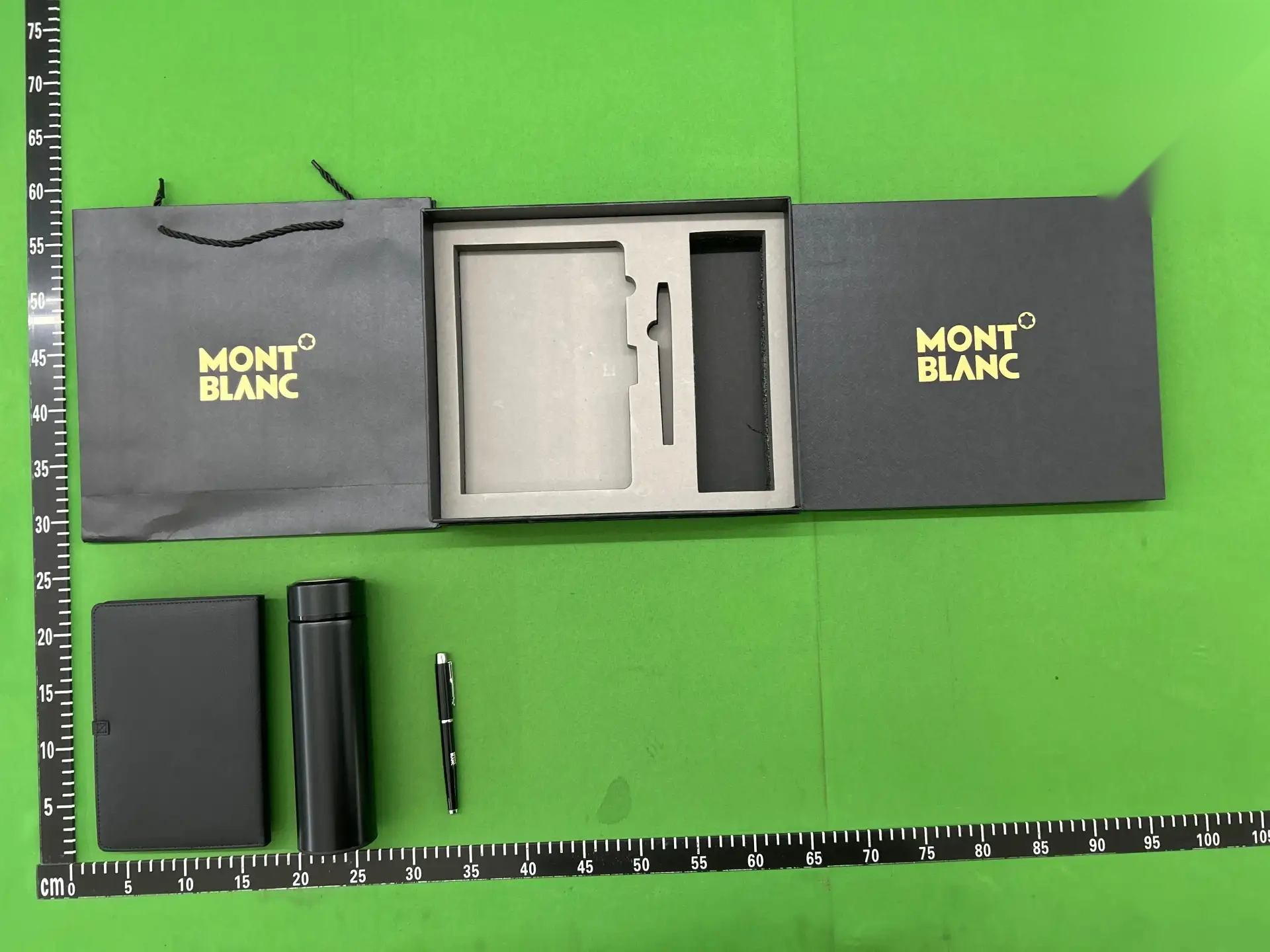 Notebook, Insulated Bottle and Pen Gift Set -4