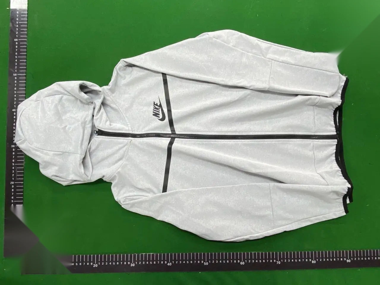 Three-Piece Sportswear Set -3