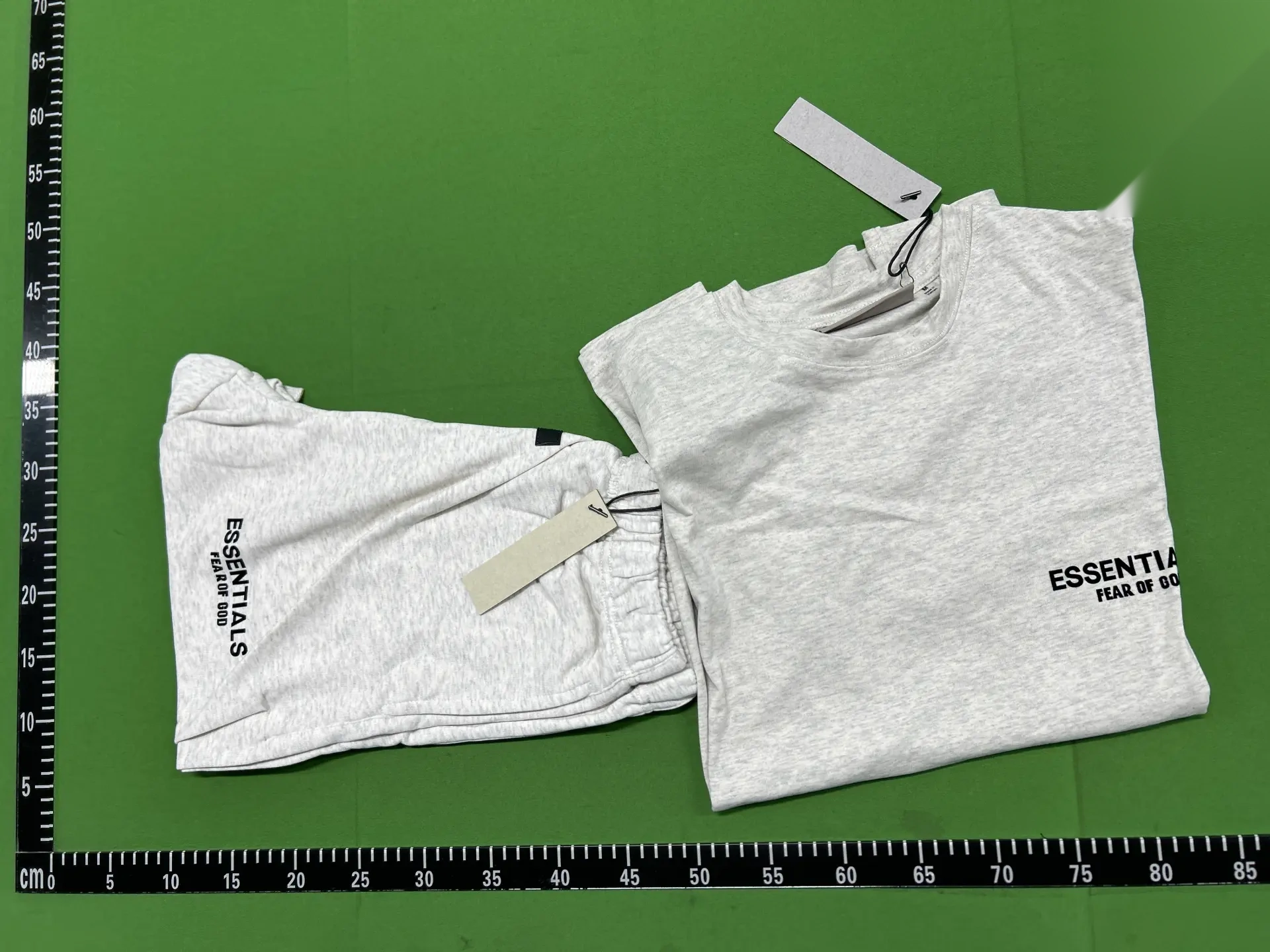 Letter-Print T-Shirt Collection -3