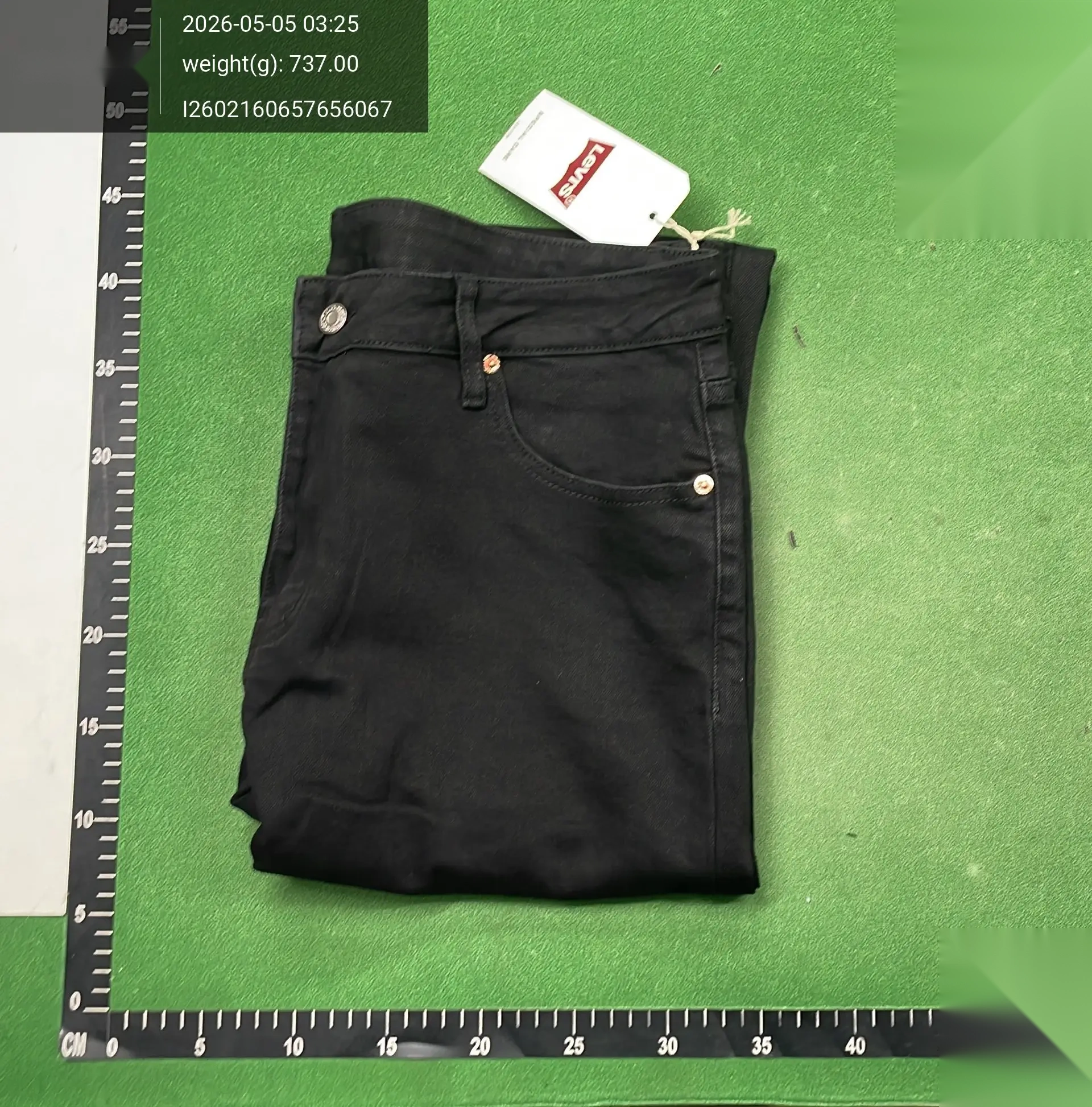 Straight-Leg Jeans - 501 -2