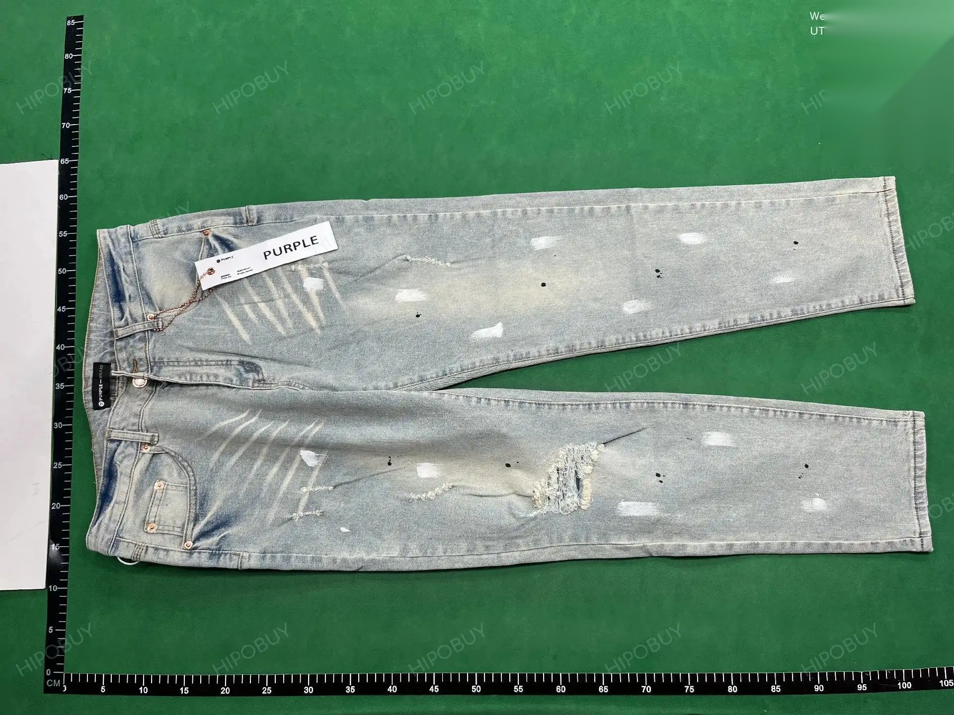 Embroidered Distressed Jeans -4
