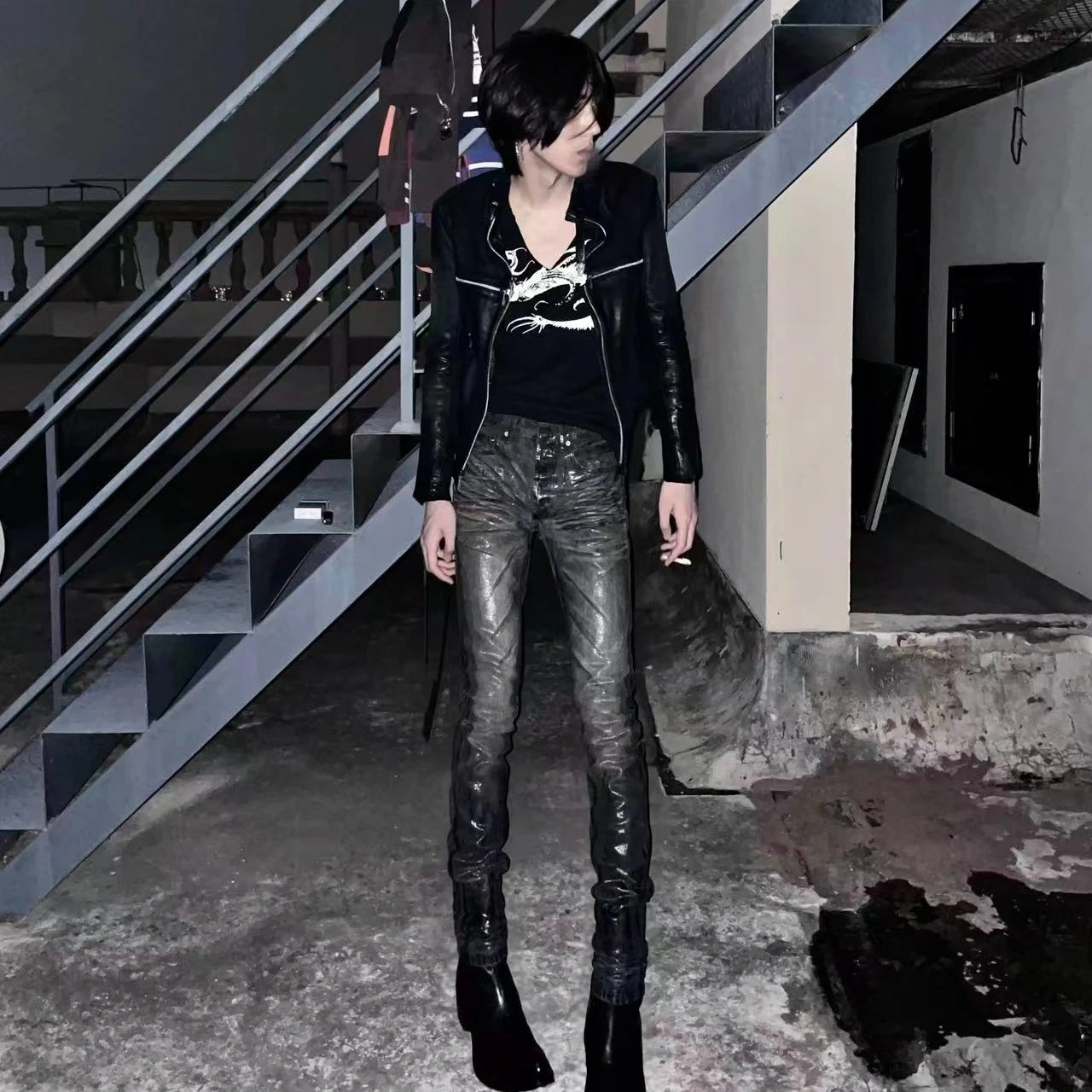Coated Slim Jeans