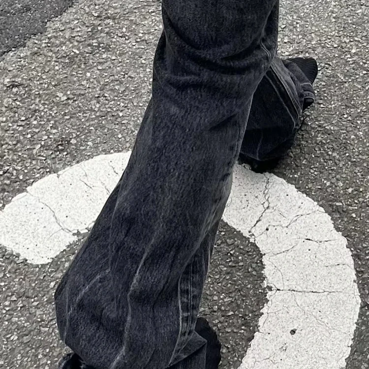 Washed Flared Jeans -3