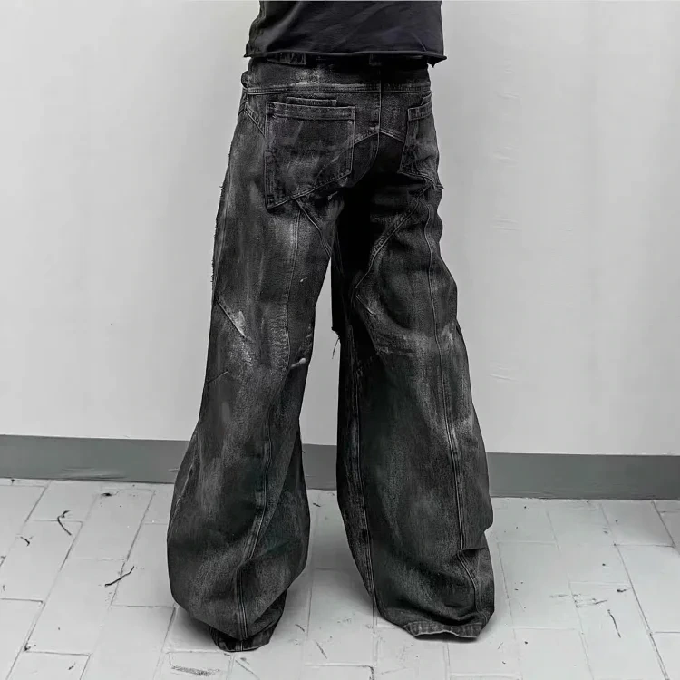 Coated Wide-Leg Jeans -4