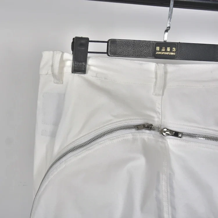 Zip-Detail Flared Trousers -4