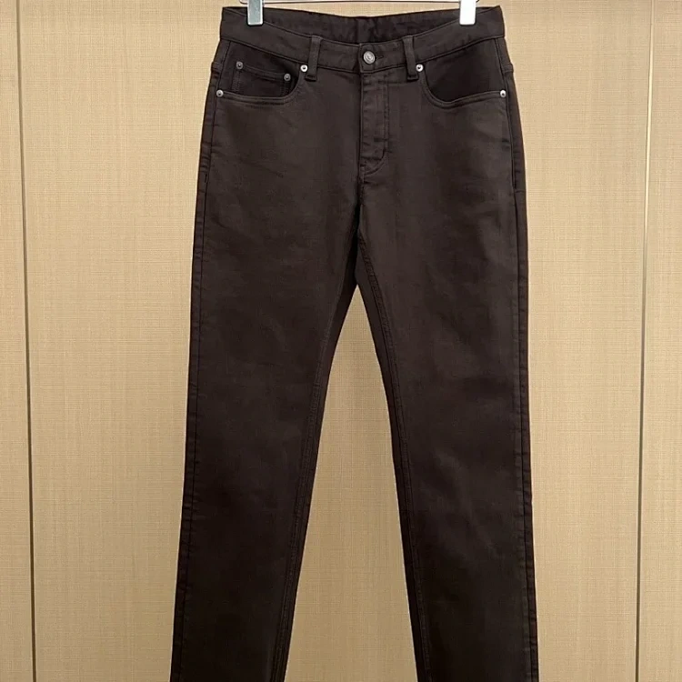 Straight-Leg Jeans Collection -3