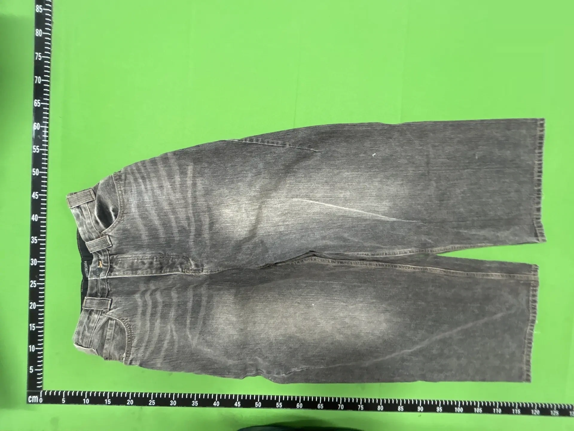 Washed Flared Jeans -3