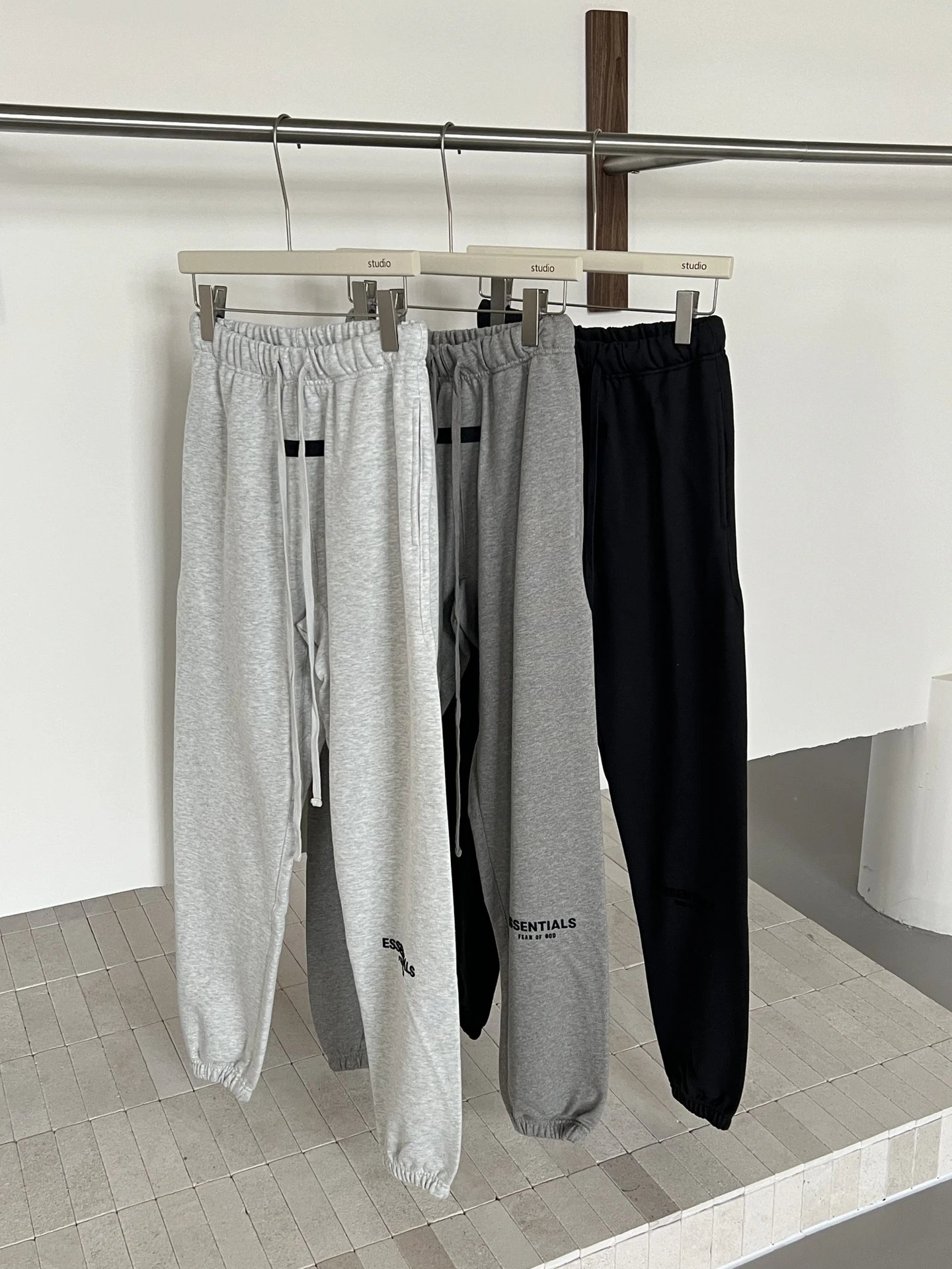 Drawstring Sweatpants - 080421