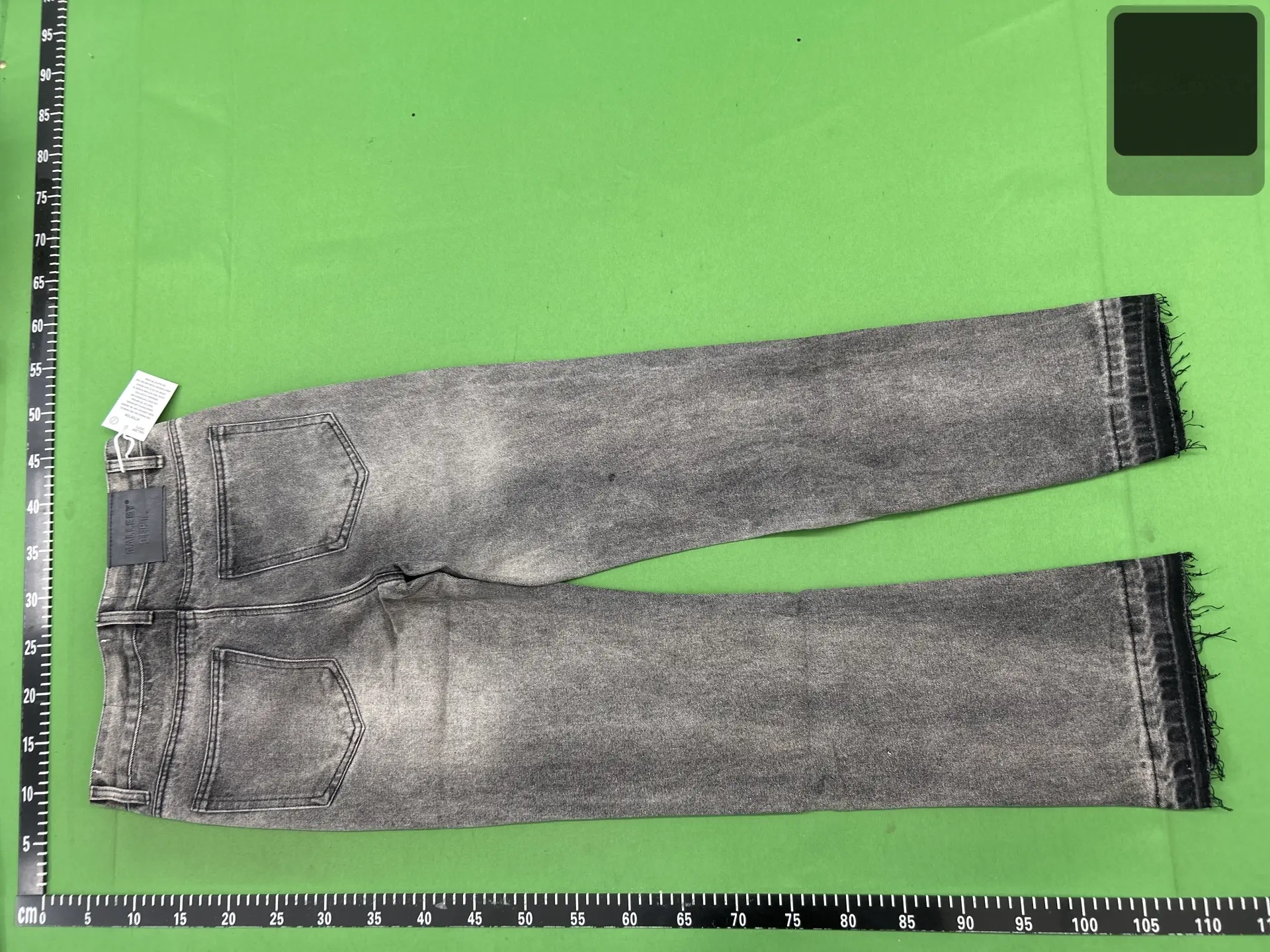 Washed Black Frayed-Hem Jeans - 507 -3
