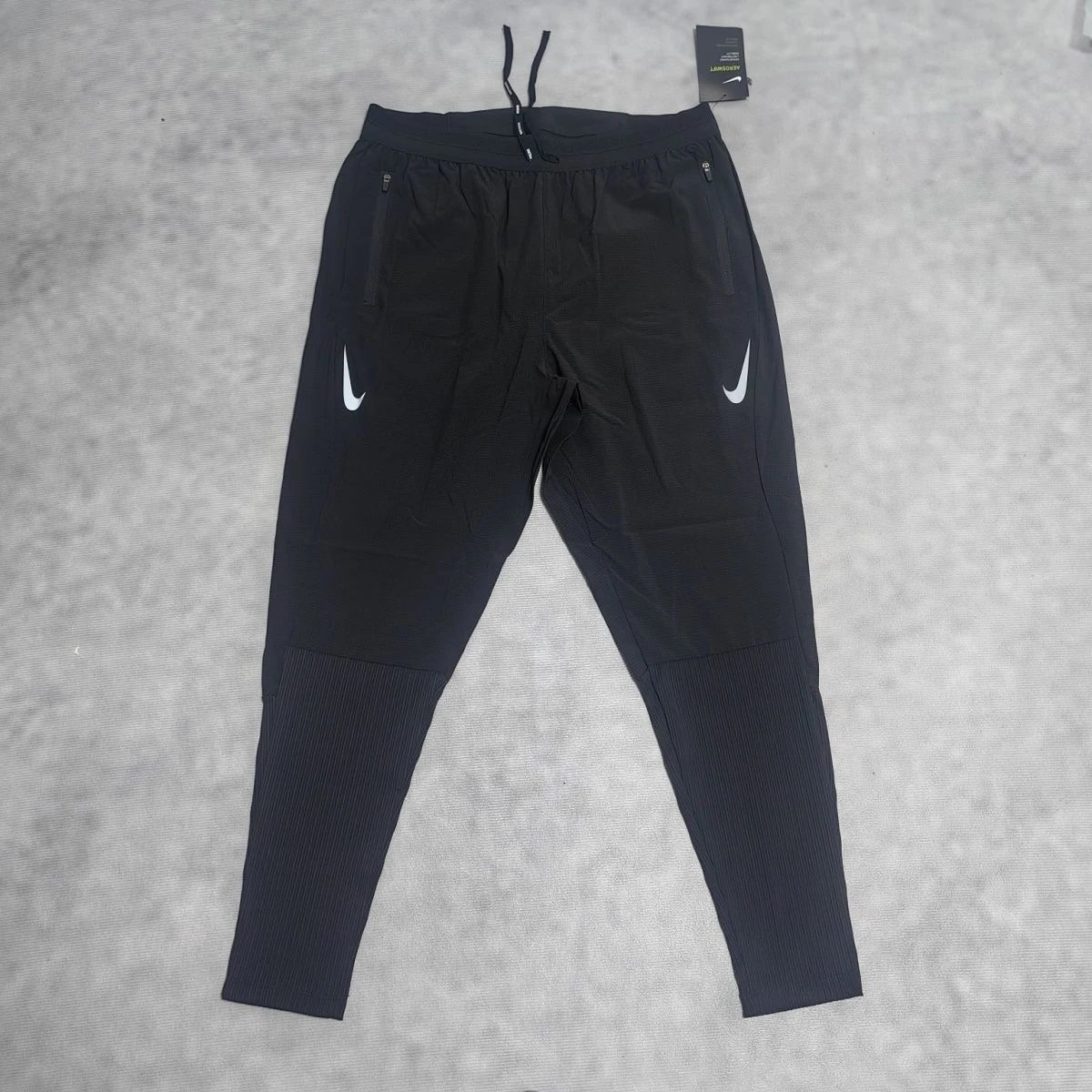 Tapered Training Pants with Ri