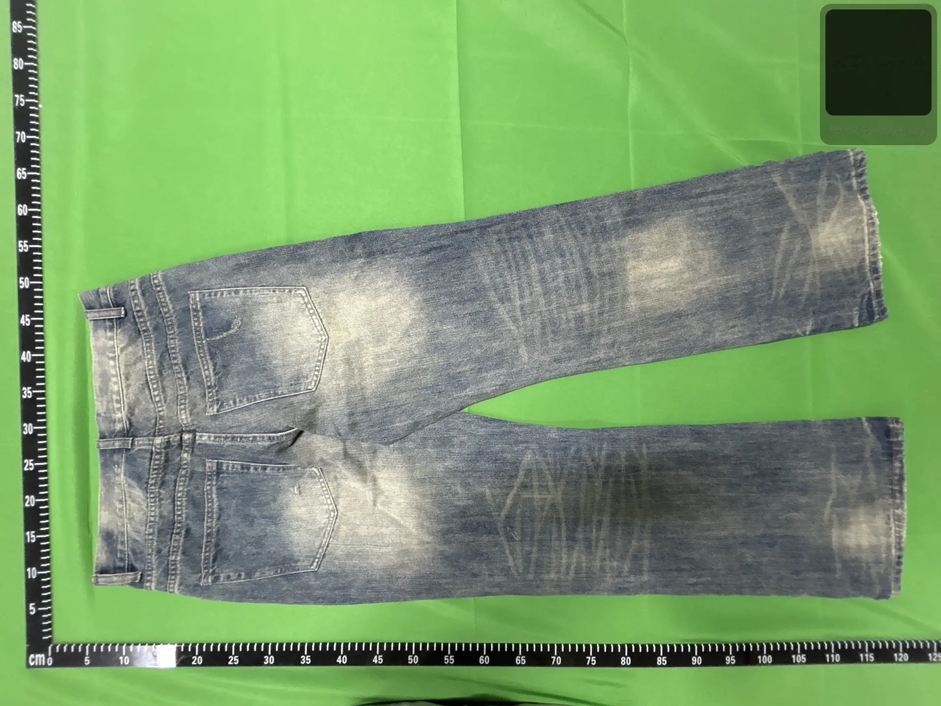 Distressed Washed Jeans - 021 -2